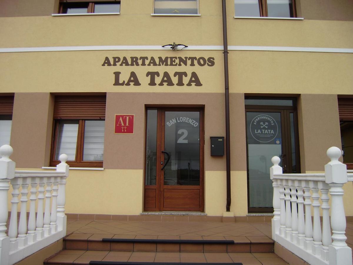 Apartamentos La Tata Авілес Екстер'єр фото
